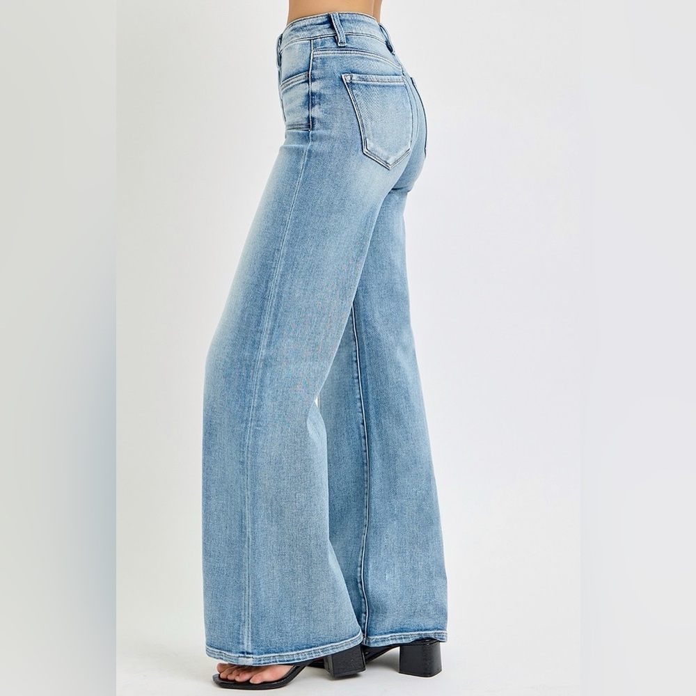 RISEN Full Size Mid Rise Wide Jeans with Front Patch Pocket🆕 - Picture 5 of 8